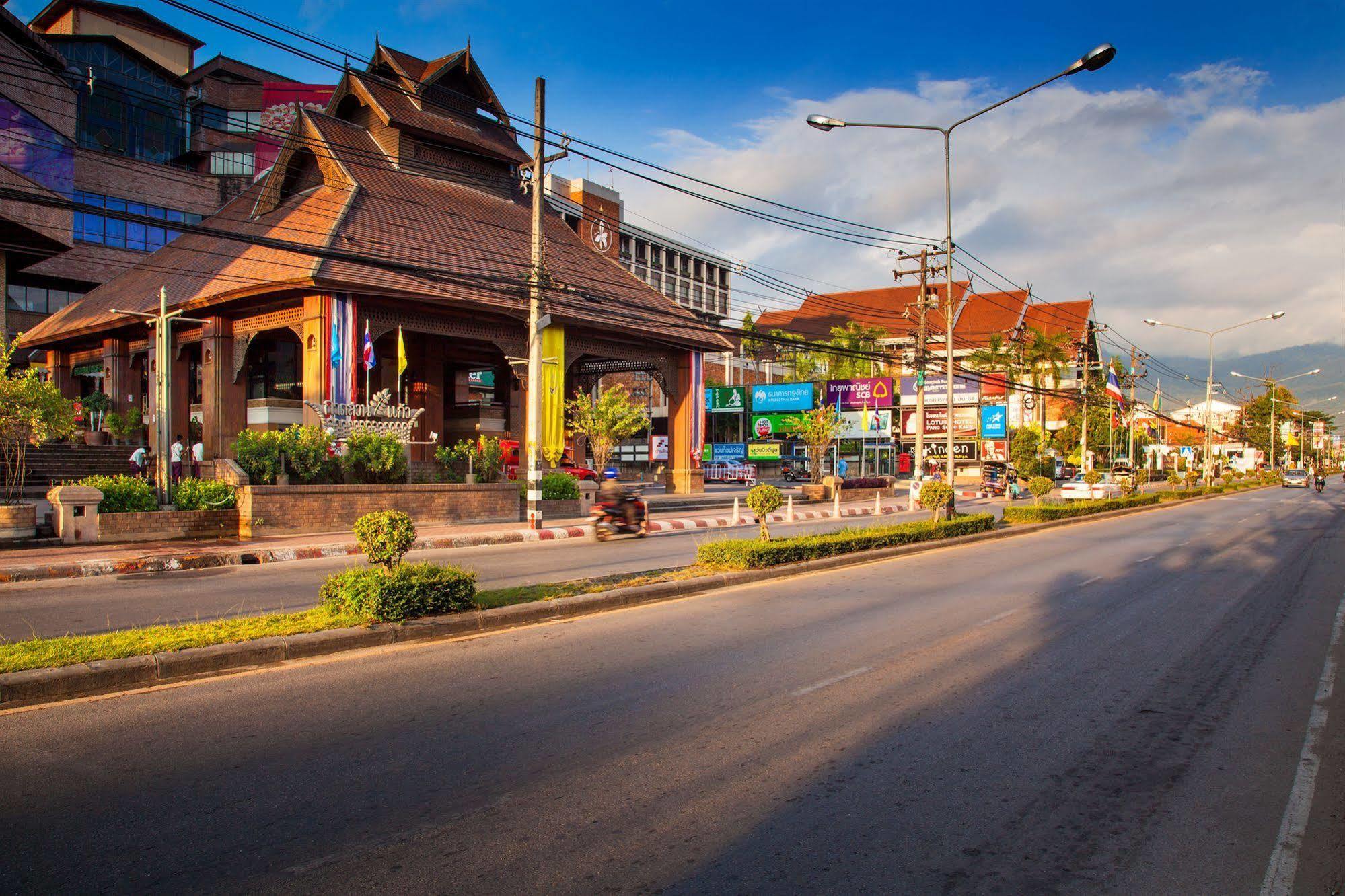 Baan Din Ki Hotell Chiang Mai Eksteriør bilde